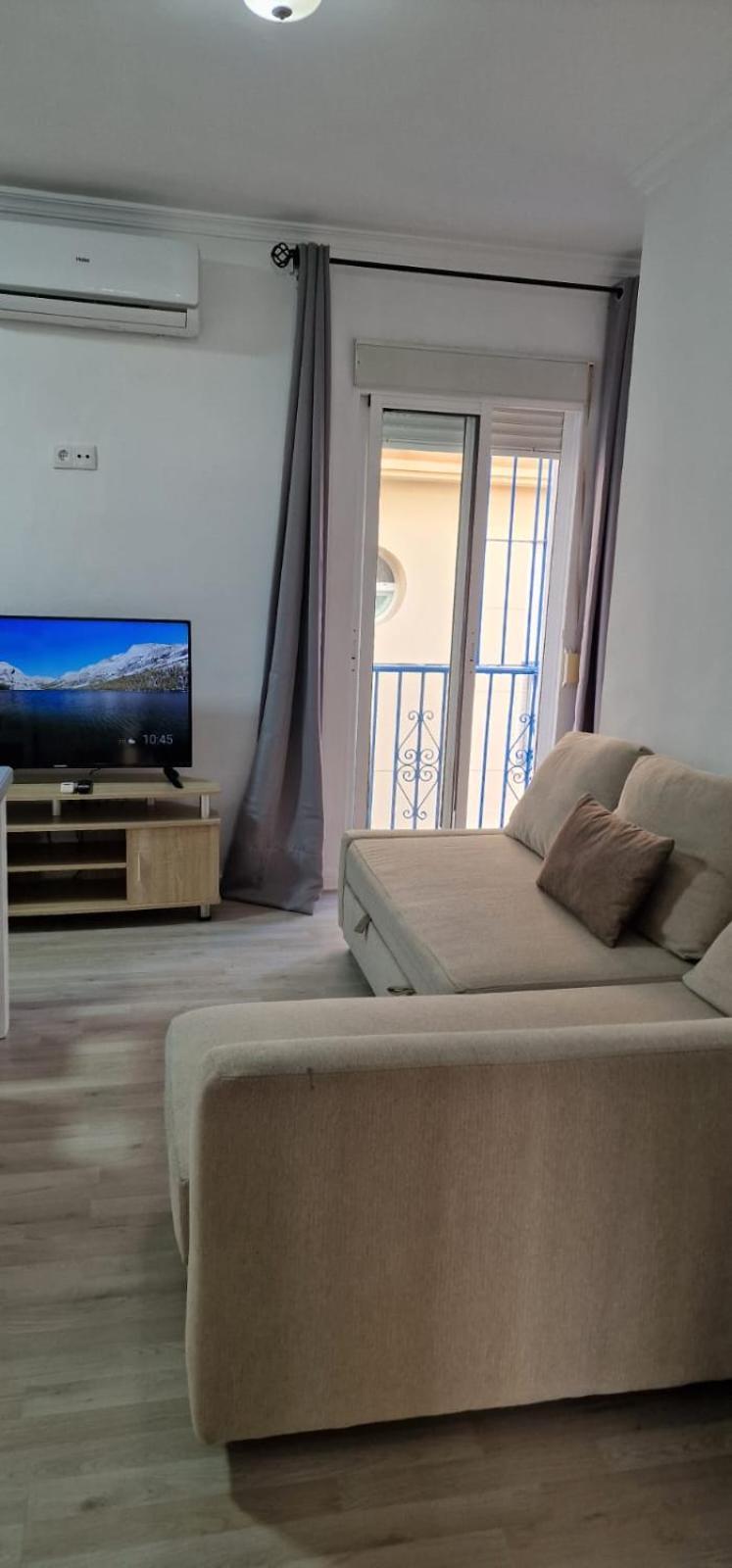 Apartamentos Ana'S Cozy Inns Торемолинос Екстериор снимка
